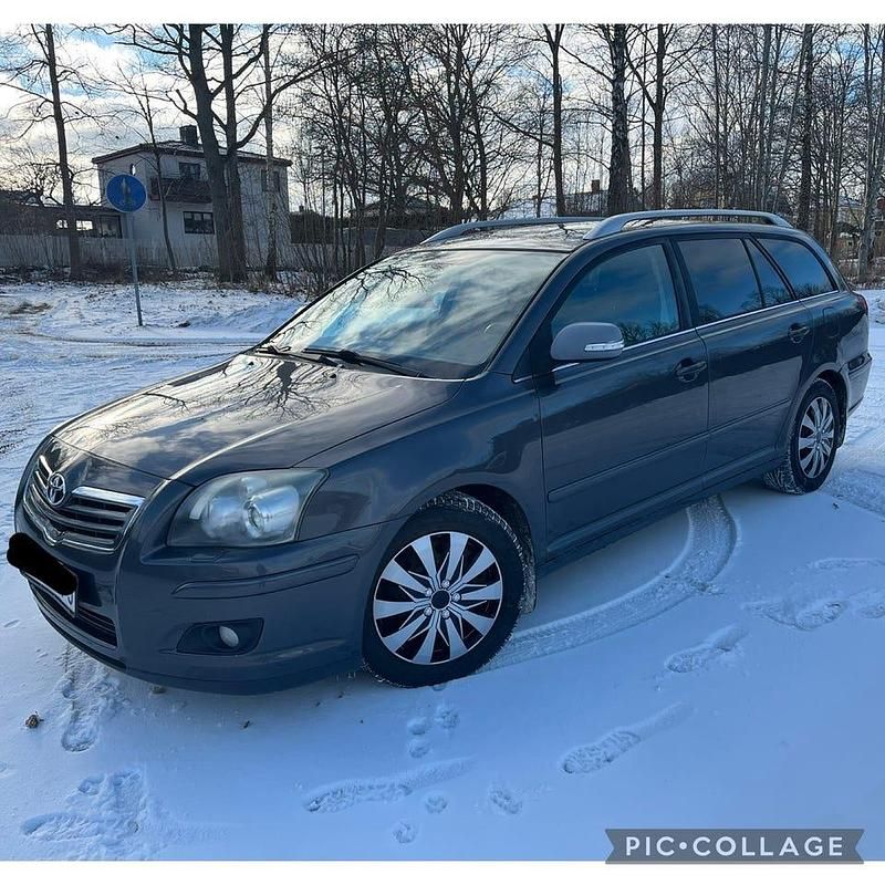 Begagnad Toyota Avensis 147 HK (108 kW) 2008 Kombi