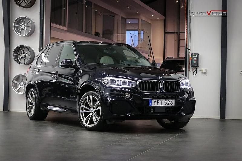 Svart Begagnad 2016 BMW X5 M Sport SUV | 284 900 kr (Bra pris) - Bild 1/4
