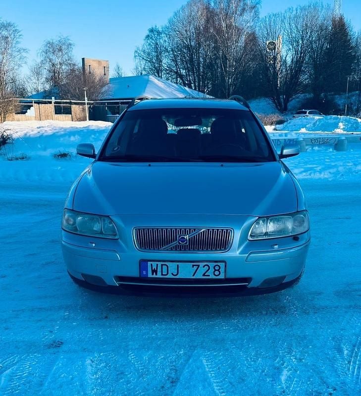 Begagnad Volvo V70 250 HK (183 kW) 2001 Kombi