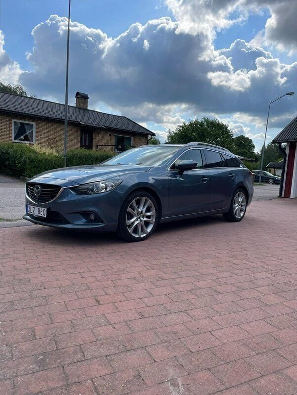 Blå Begagnad 2014 Mazda 6 Kombi | 93 000 kr (Bra pris) - Bild 1/3