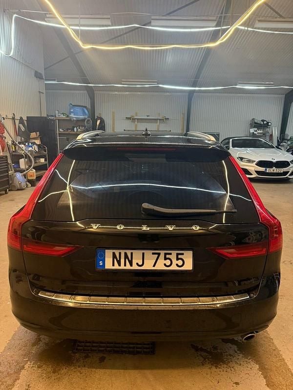 Begagnad Volvo V90 150 HK (110 kW) 2018 Kombi