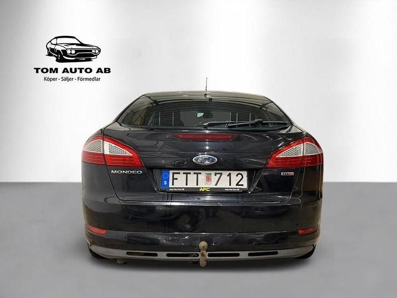 Begagnad Ford Mondeo 131 HK (96 kW) 2007 Svart Halvkombi