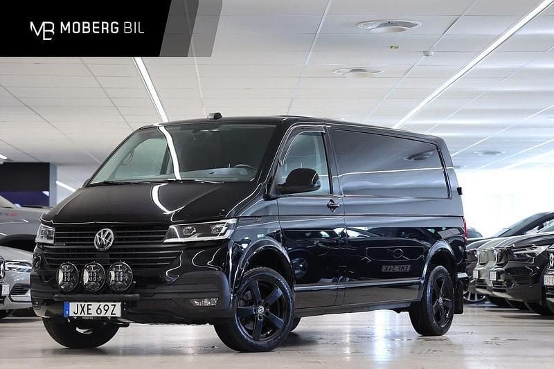 Svart Begagnad 2024 VW T6.1 Van | 589 900 kr (Dyr) - Bild 1/3