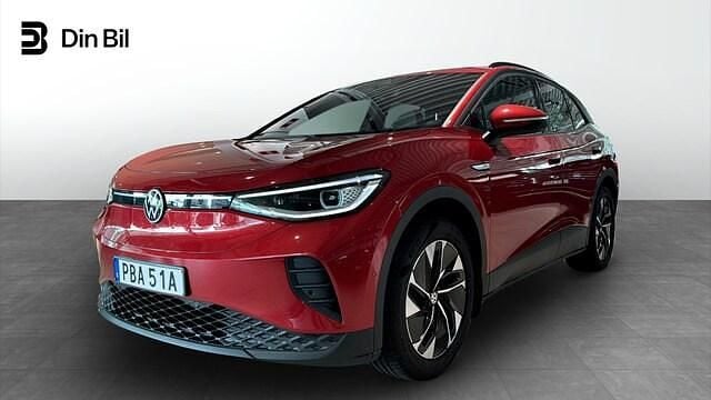 Mörkröd Begagnad 2022 VW ID.4 Pro SUV | 409 900 kr (Marknadspris) - Bild 1/4