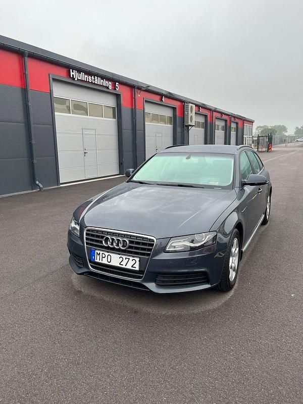Begagnad 2011 Audi A4 Kombi | 80 000 kr (Marknadspris) - Bild 1/4