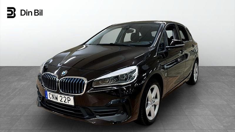 Brun Begagnad 2019 BMW 225 Active Tourer Advantage Minibuss | 189 900 kr (Superpris) - Bild 1/4