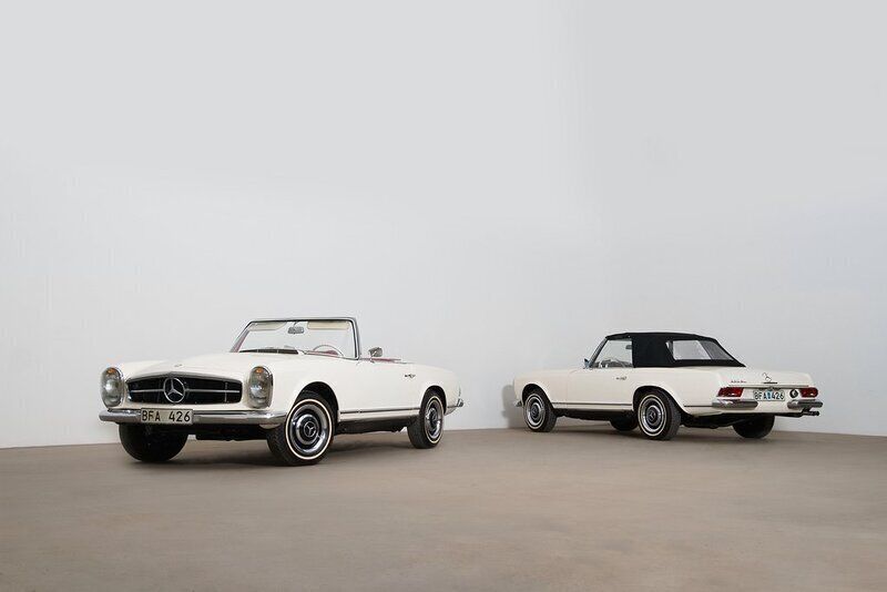 Vit Begagnad 1966 Mercedes W113 Cab | 899 000 kr - Bild 1/4
