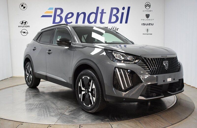 Grå Ny 2025 Peugeot 2008 SUV | 305 500 kr (Marknadspris) - Bild 1/3