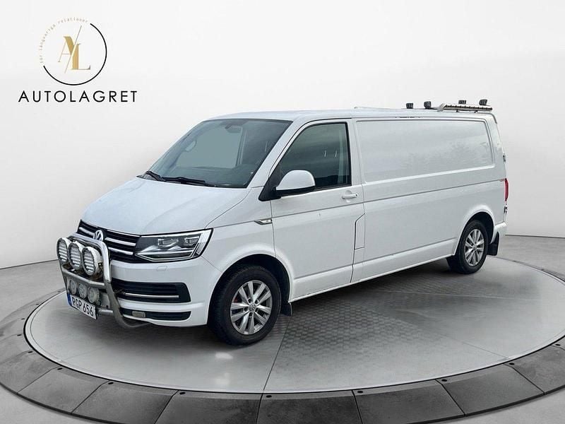 Vit Begagnad 2017 VW T6 Van | 134 900 kr (Superpris) - Bild 1/4