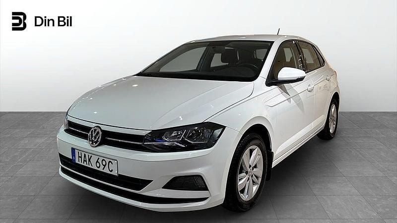 Vit Begagnad 2020 VW Polo Halvkombi | 159 900 kr (Marknadspris) - Bild 1/4