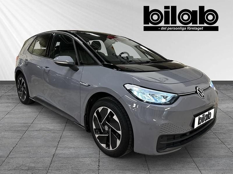 Begagnad VW ID.3 Pro Performance 150 kW (204 HK) 2022 Grå Halvkombi