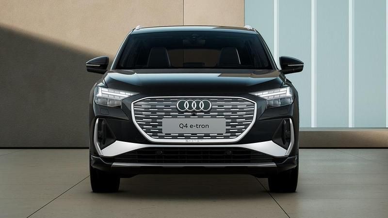 Ny Audi Q4 e-tron S-Line 210 kW (286 HK) 2026 Svart SUV