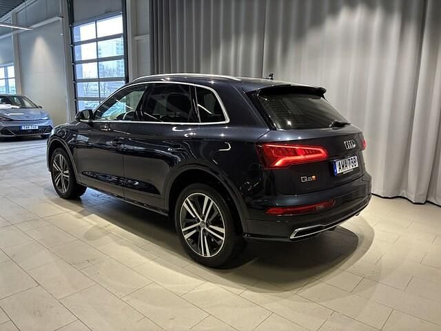 Begagnad Audi Q5 S-Line 234 HK (172 kW) 2020 Blå SUV