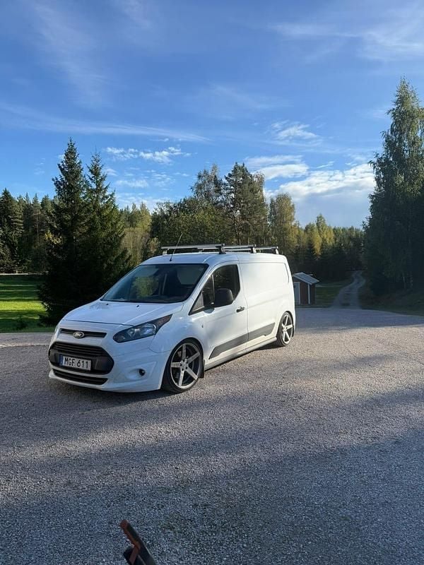 Vit Begagnad 2016 Ford Transit Connect Minibuss | 69 000 kr (Marknadspris) - Bild 1/4