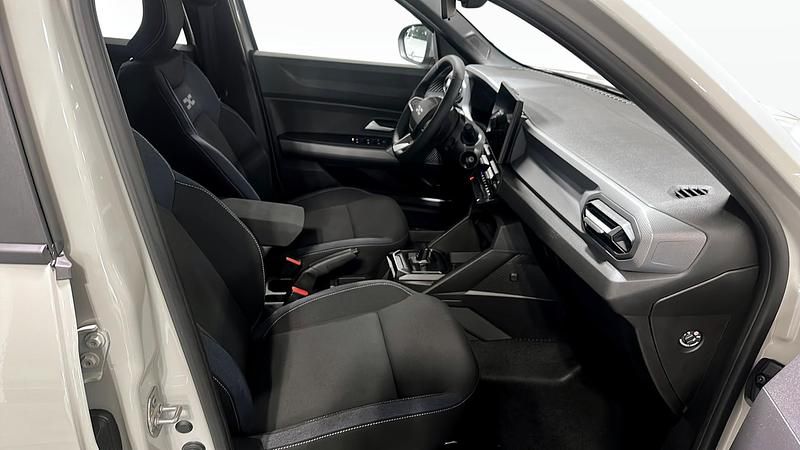 Ny Dacia Duster Expression 2026 Halvkombi