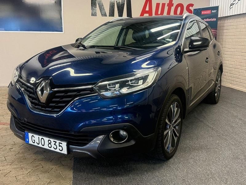 Blå Begagnad 2018 Renault Kadjar SUV | 119 900 kr (Marknadspris) - Bild 1/4