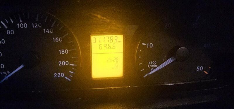 Silver Begagnad 2007 Mercedes Vito Minibuss | 70 000 kr - Bild 1/4