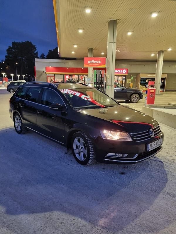 Begagnad 2013 VW Passat Kombi | 64 999 kr (Bra pris) - Bild 1/4