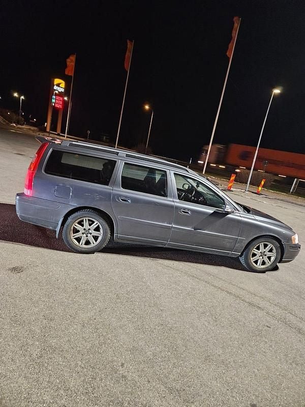 Begagnad Volvo V70 210 HK (154 kW) 2007 Kombi