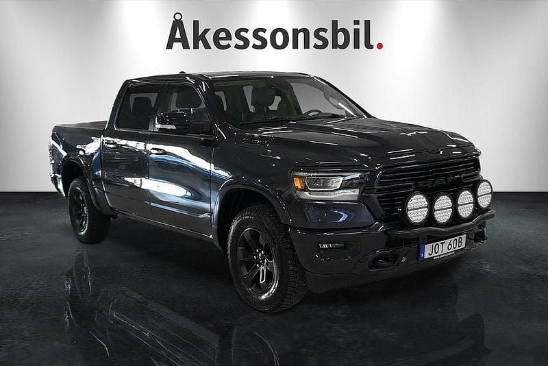Begagnad Dodge Ram 401 HK (294 kW) 2020 Mgrå Pickup