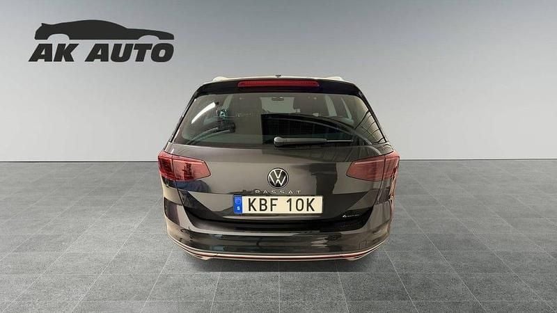 Begagnad VW Passat Alltrack 200 HK (147 kW) 2023 Grå Kombi