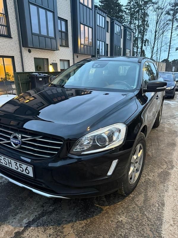 Begagnad Volvo XC60 181 HK (133 kW) 2015 Svart SUV