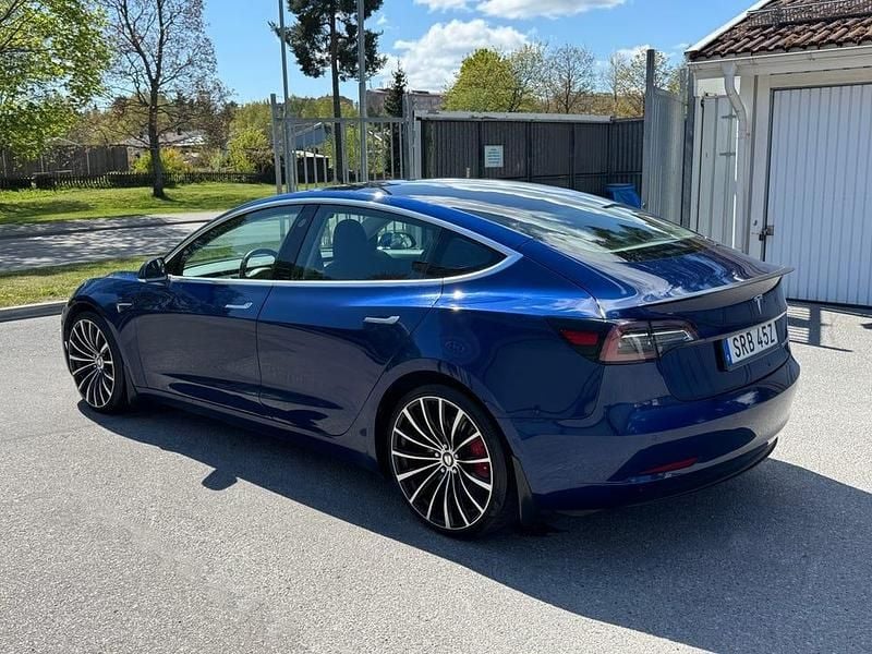 Begagnad Tesla Model 3 Performance 377 kW (513 HK) 2019 Sedan