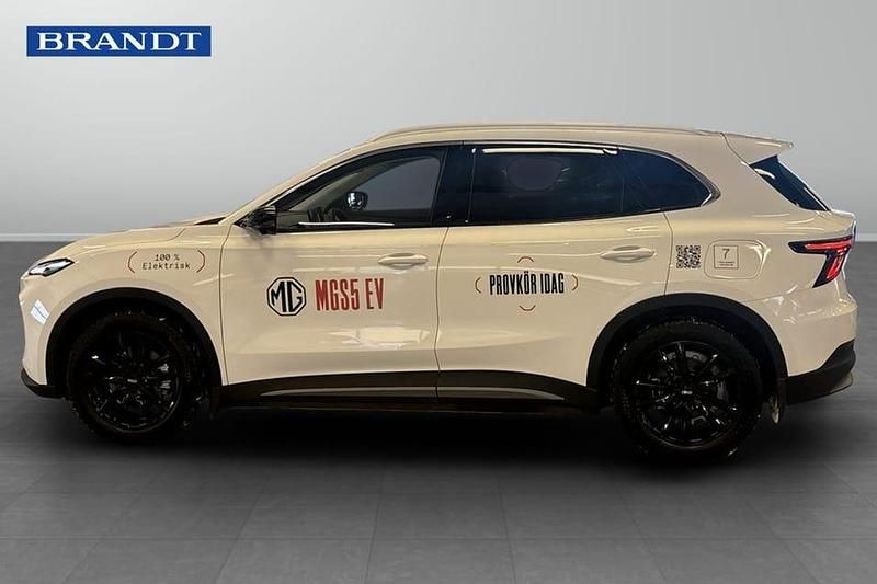 Ny MG MG5 EV Luxury 172 kW (234 HK) 2025 Vit Kombi