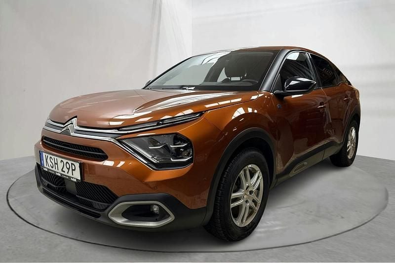 Begagnad Citroën e-C4 Shine 100 kW (136 HK) 2022 Orange