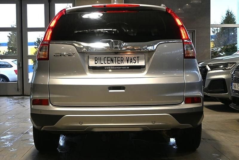 Begagnad Honda CR-V Lifestyle 160 HK (117 kW) 2015 Silver metallic SUV