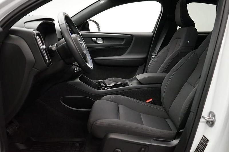 Begagnad Volvo C40 Plus 172 kW (234 HK) 2022 Vit SUV