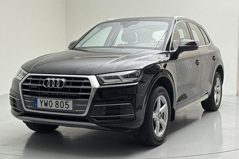 Svart Begagnad 2018 Audi Q5 SUV | 244 900 kr (Bra pris) - Bild 1/4