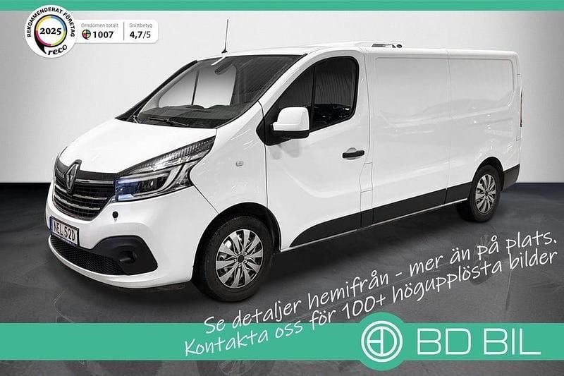 Vit Begagnad 2022 Renault Trafic Minibuss | 299 900 kr (Dyr) - Bild 1/4