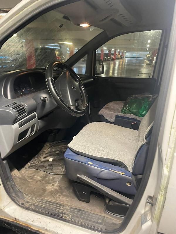 Begagnad Peugeot Expert 94 HK (69 kW) 2006 Van