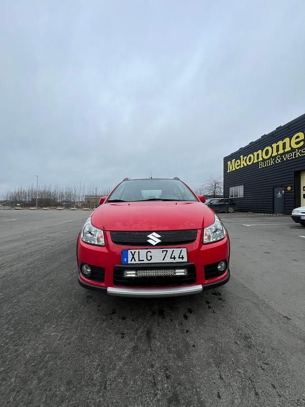 Begagnad Suzuki SX4 120 HK (88 kW) 2007