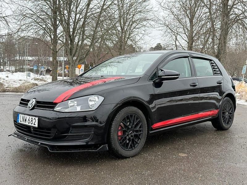 Begagnad VW Golf VII 122 HK (89 kW) 2015