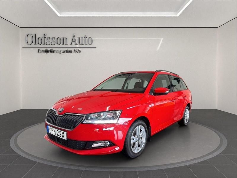 Röd Begagnad 2021 Skoda Fabia Style Kombi | 169 000 kr (Marknadspris) - Bild 1/4