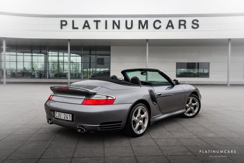 Begagnad Porsche 996 Turbo 421 HK (309 kW) 2004 Mörkgrå Cab