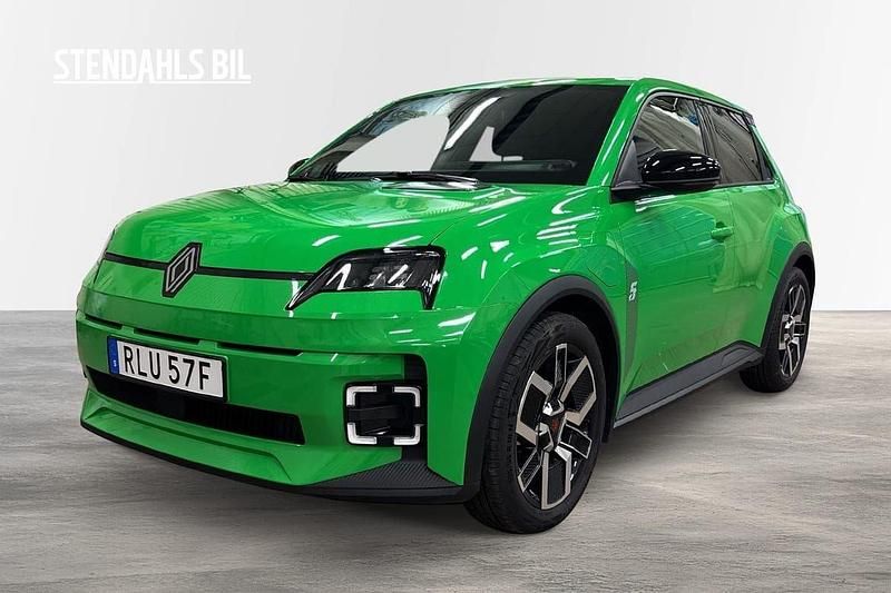 Grön Begagnad 2025 Renault 5 E-Tech Techno Halvkombi | 369 000 kr - Bild 1/4