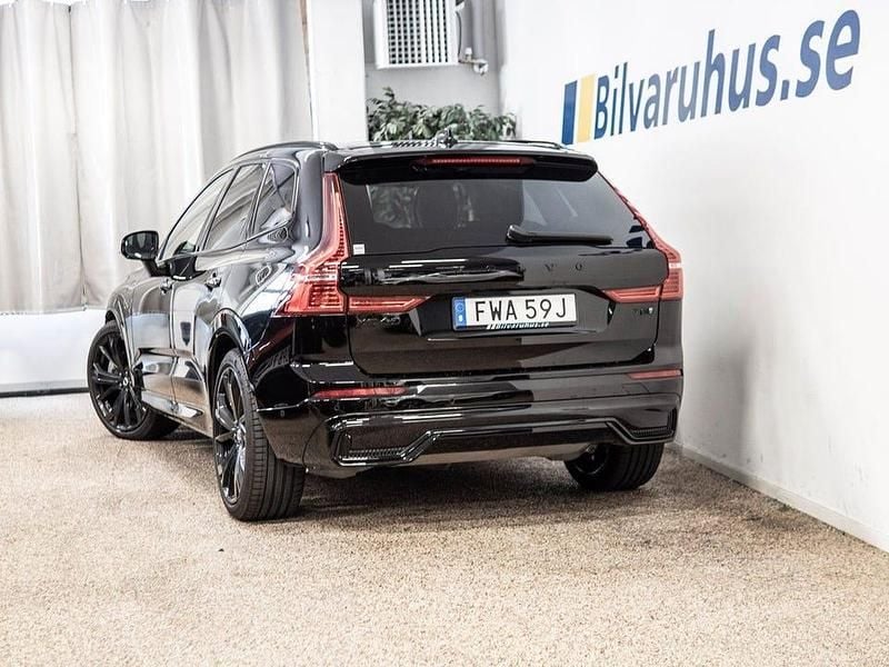 Begagnad Volvo XC60 Plus 456 HK (335 kW) 2025 Svartmetallic SUV