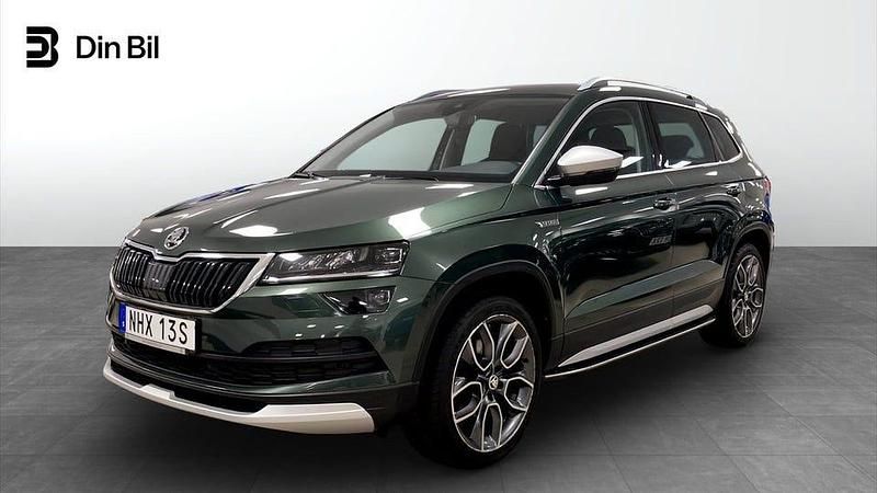 Grön Begagnad 2019 Skoda Karoq SUV | 269 900 kr (Dyr) - Bild 1/4