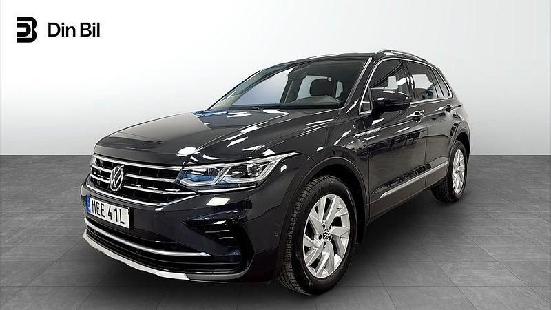 Urano grey Begagnad 2021 VW Tiguan SUV | 339 900 kr (Dyr) - Bild 1/4