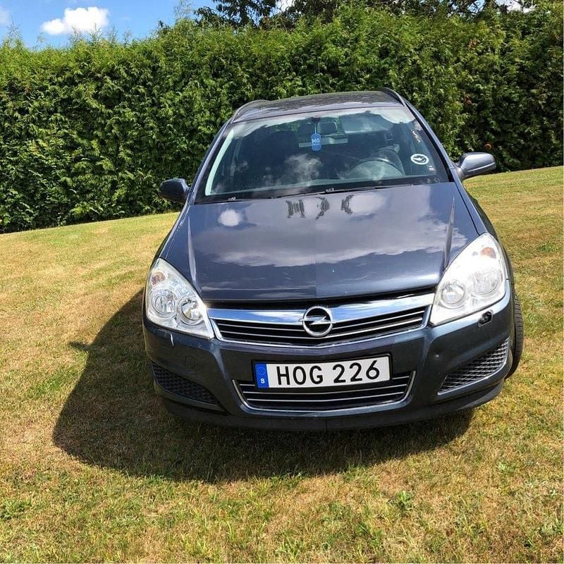 Blå Begagnad 2008 Opel Astra Kombi | 14 800 kr (Marknadspris) - Bild 1/4