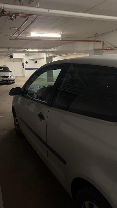 Begagnad VW Polo 75 HK (55 kW) 2006 Halvkombi