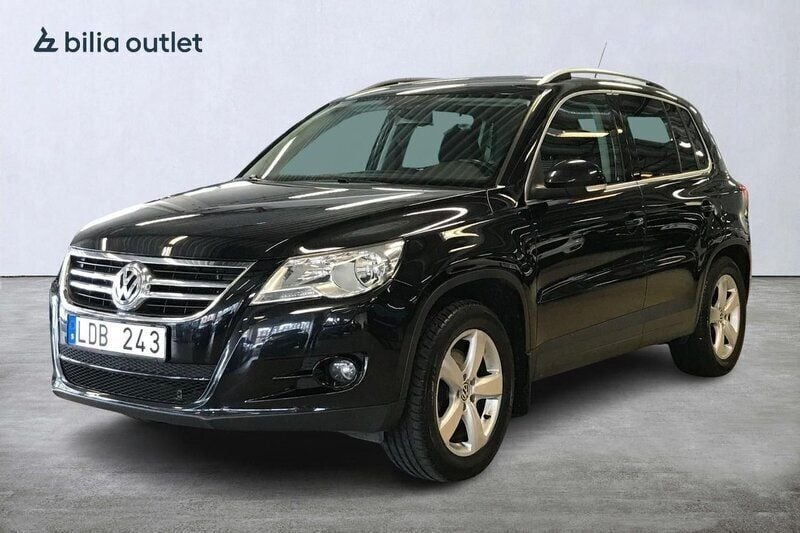 Svart Begagnad 2010 VW Tiguan SUV | 79 900 kr (Bra pris) - Bild 1/3
