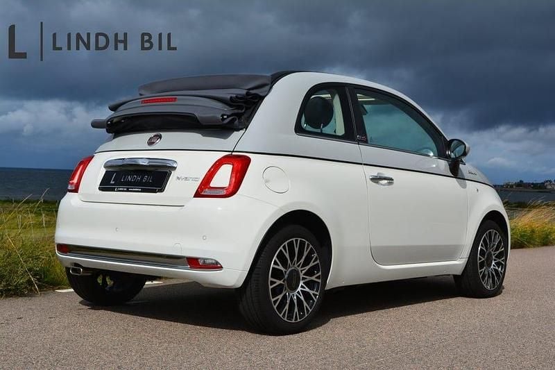 Bicolor white & grey cabriolet Begagnad 2021 Fiat 500C Dolcevita Cab | 139 900 kr (Marknadspris) - Bild 1/4