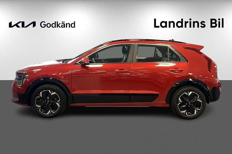 Begagnad Kia e-Niro 150 kW (204 HK) 2022 Röd SUV