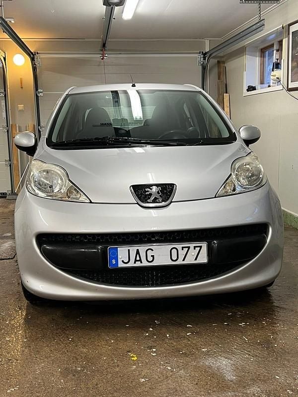 Begagnad 2007 Peugeot 107 Halvkombi | 32 000 kr (Marknadspris) - Bild 1/4