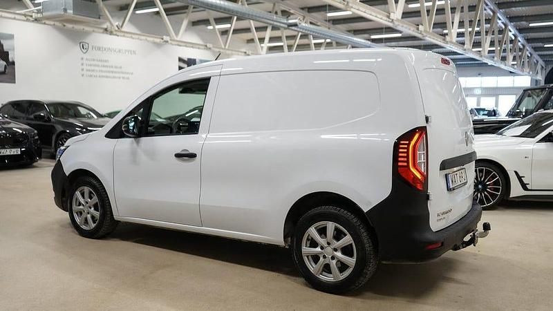 Begagnad Renault Kangoo 131 HK (96 kW) 2023 Vit Minibuss