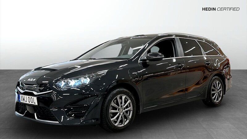 Svart Begagnad 2022 Kia Ceed Sportswagon Advance Kombi | 234 900 kr (Marknadspris) - Bild 1/4